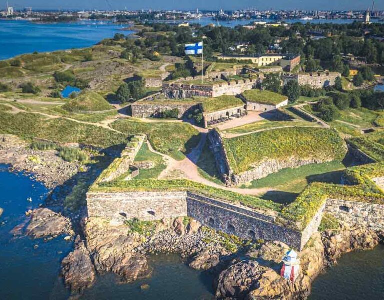 ফিনল্যান্ডের বাড়িঘর দেখতে কেমন ?